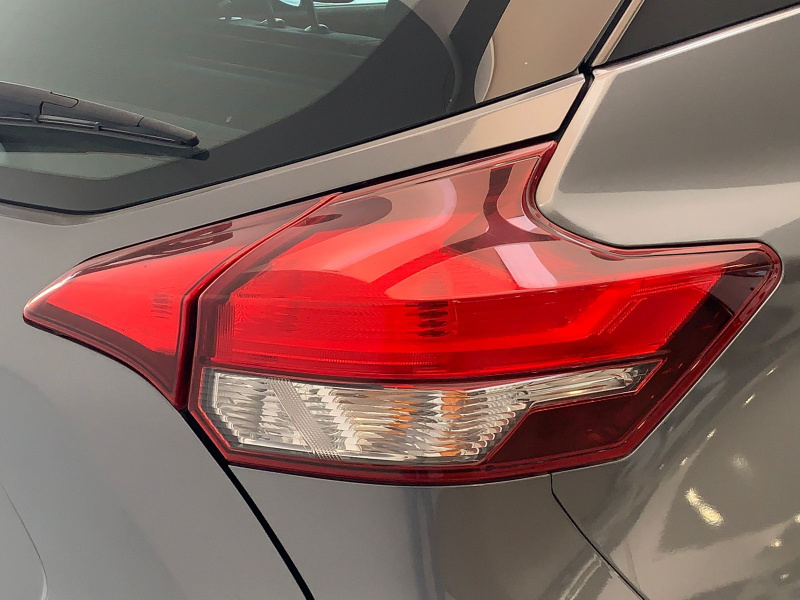 Nissan Kicks  5 pts. Advance, 1.6l, TA, a/ac., VE, RA-17 2017